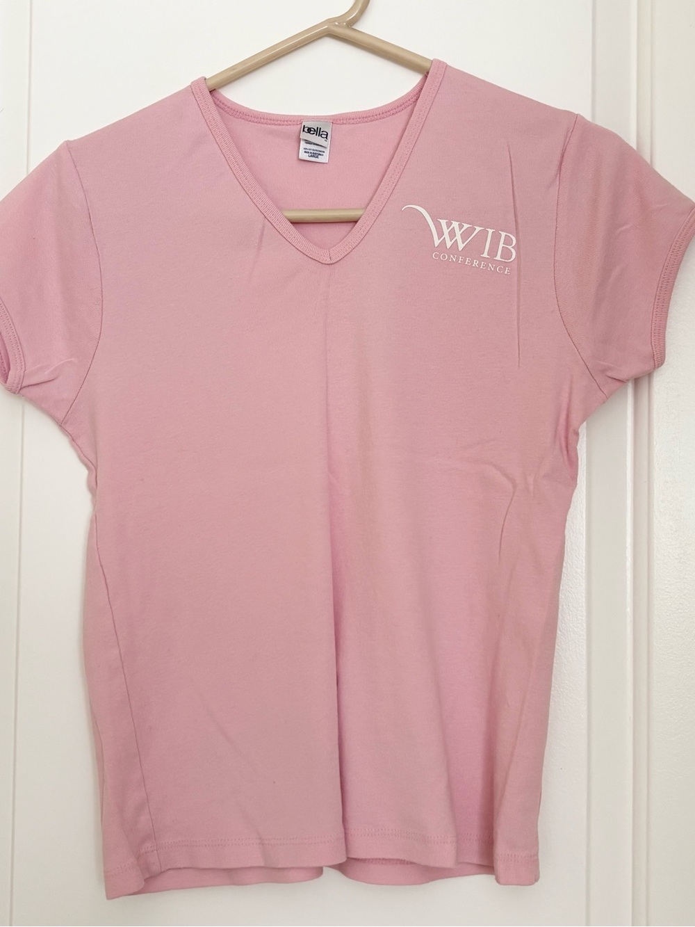 Vintage Pink V‑Neck Womens Tee w/ Wharton Business School logo at U Penn